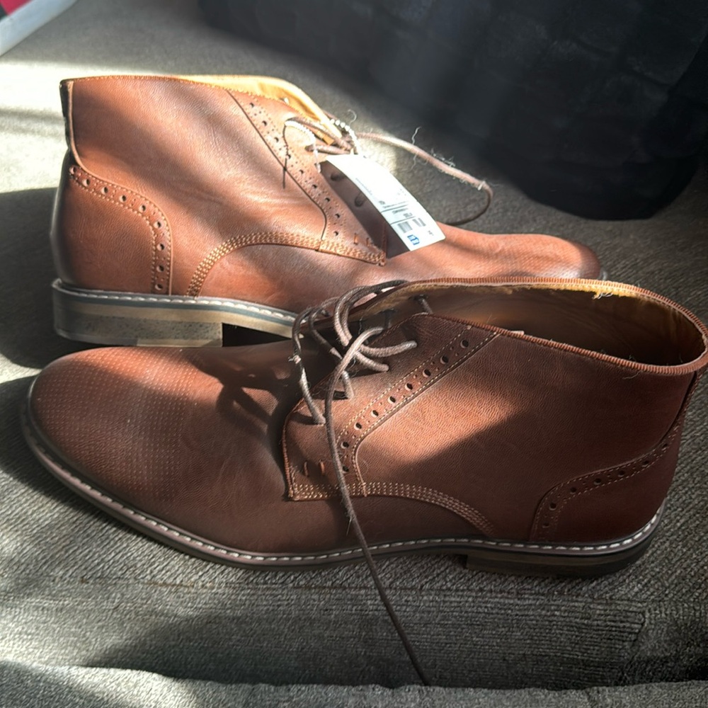 Men’s dress shoe